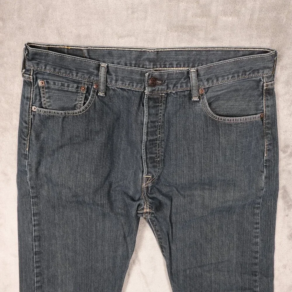 Levi’s 501 Button Fly Jeans Men’s‎ 36x36 Medium Wash Classic Straight Denim